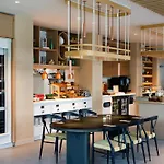 Hotell Element By Marriott Wroclaw 3*