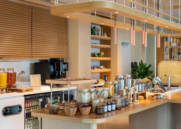 Element By Westin Отель Вроцлав